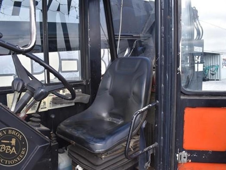 sky-trak-10054-image-35