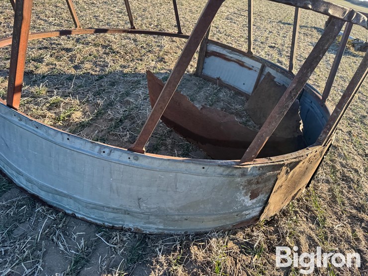 round-bale-feeder-image-19