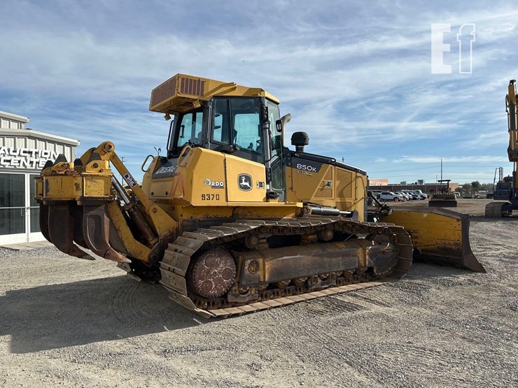 2012-deere-850k-xlt-image-3