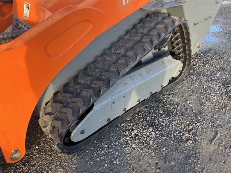 2025-hurricane-hrc600l-mini-compact-track-loader-image-13