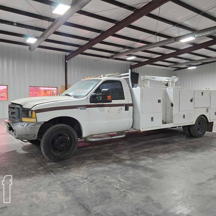 1999 FORD F550