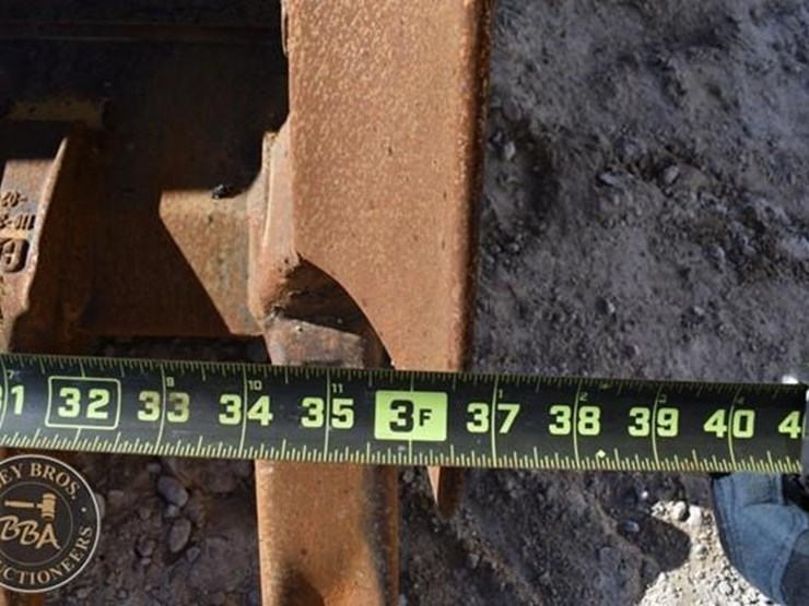 2018-caterpillar-311flrr-image-30