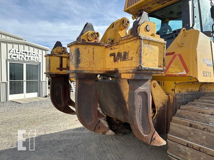 2012-deere-850k-xlt-image-14