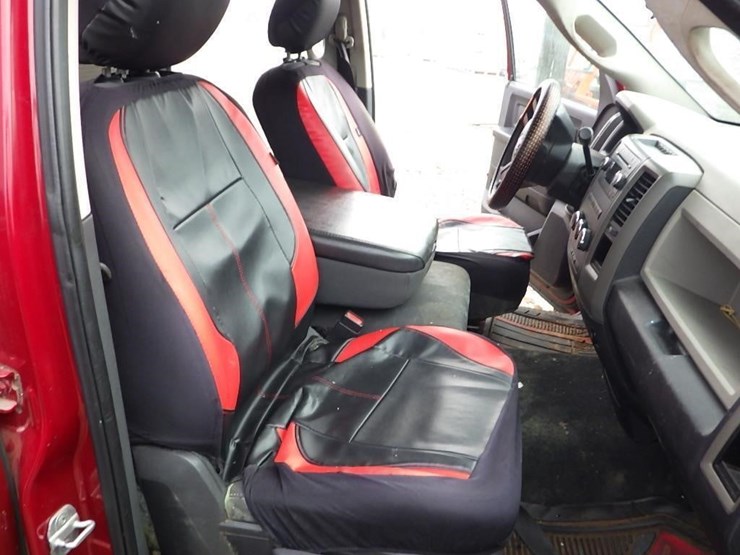 2011-dodge-ram-1500-image-13