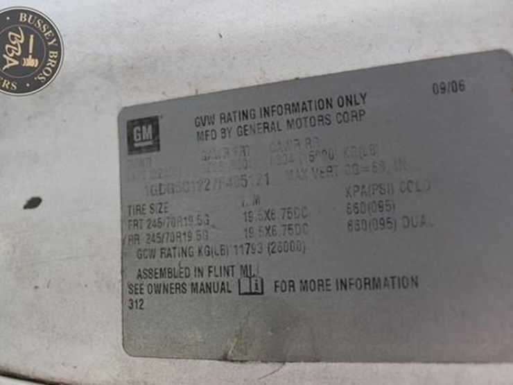 2007-gmc-topkick-c5500-image-2