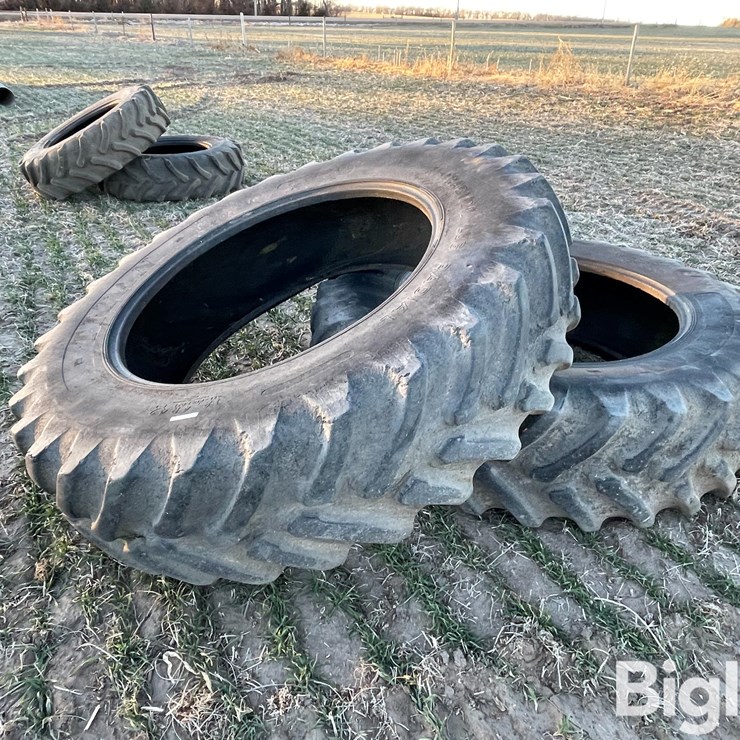 Titan 18.4R42 Tires