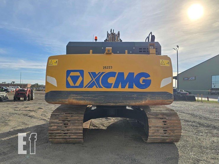 2022-xcmg-xe210u-image-8