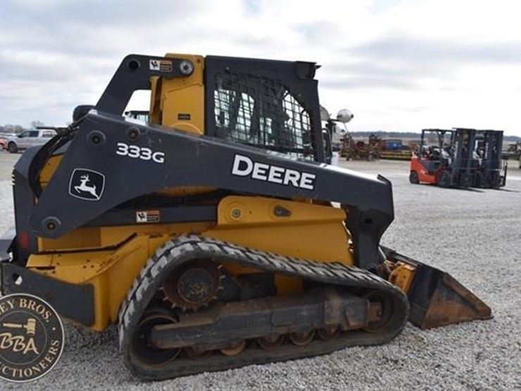 2019-deere-333g-image-13