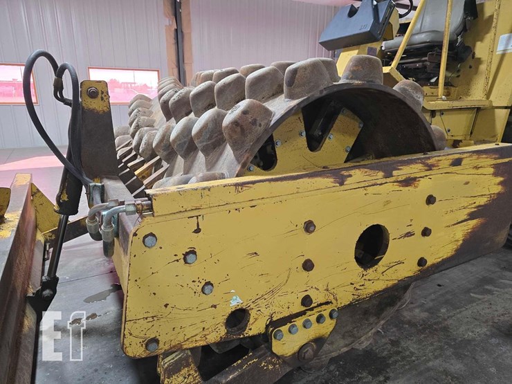 1995-caterpillar-cp-563c-image-11