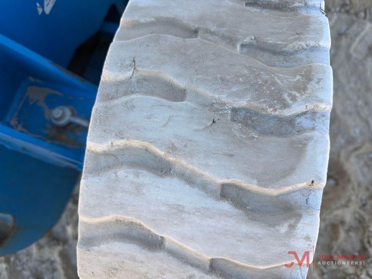 2012-genie-z30/20n-image-5