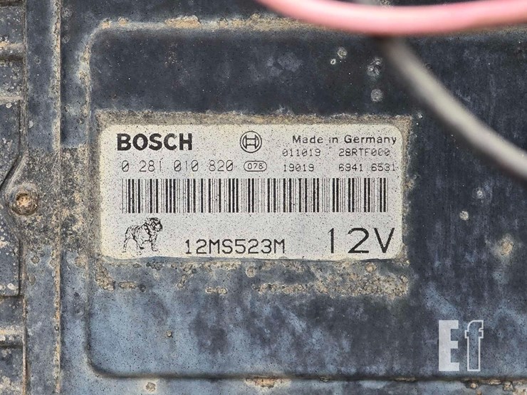 2007-mack-granite-cv713-image-26