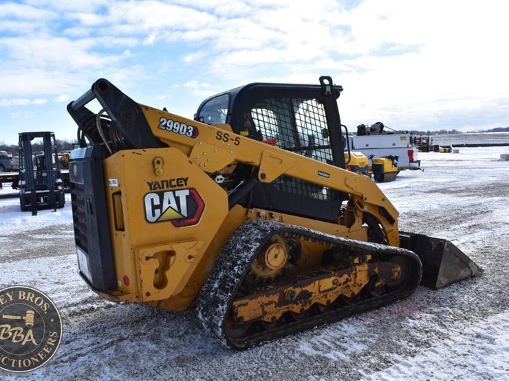 2020-caterpillar-299d3-image-12