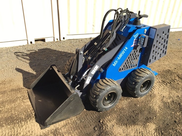 2025-agt-mx-mrw14-stand-on-compact-utility-loader,-image-1