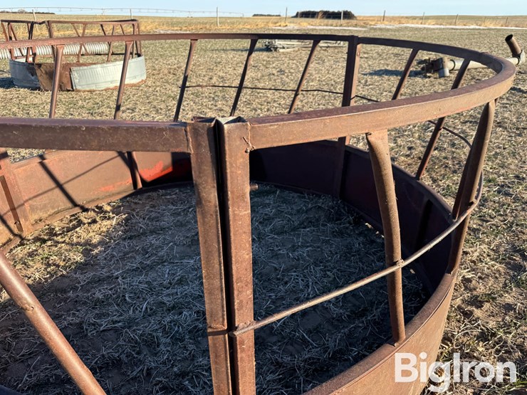 round-bale-feeder-image-13