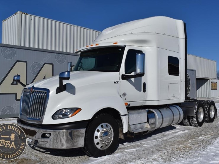 2019-international-lt-image-3