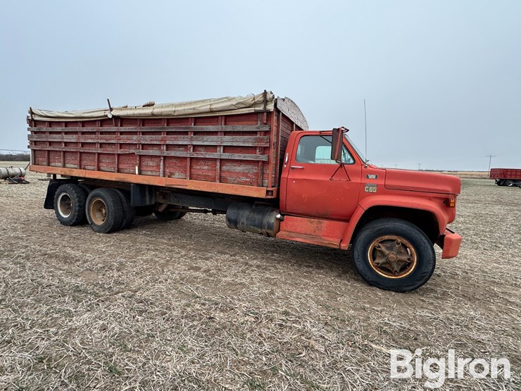 1976-chevrolet-c65-image-4