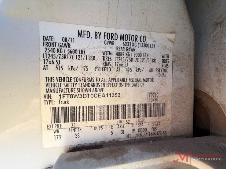 2012-ford-f350-xl-image-31