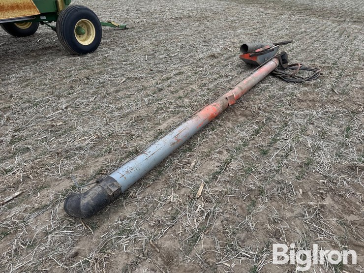 gravity-wagon-seed-tender-auger-image-3