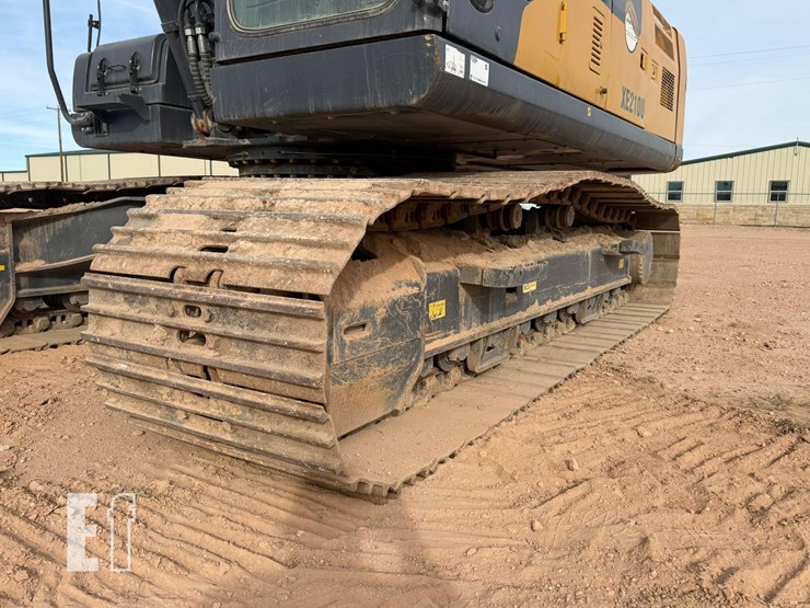 2022-xcmg-xe210u-image-17