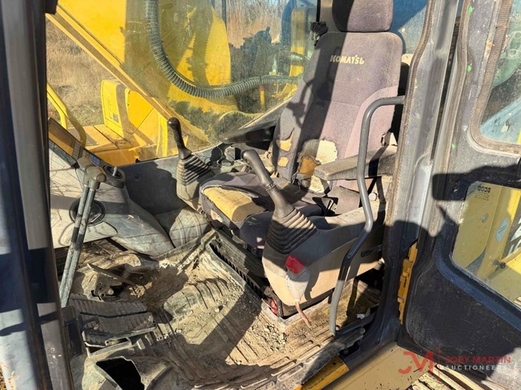 komatsu-pc240-lc-11-image-21