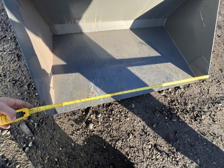 2025-hurricane-hrc700-mini-compact-track-loader-image-9