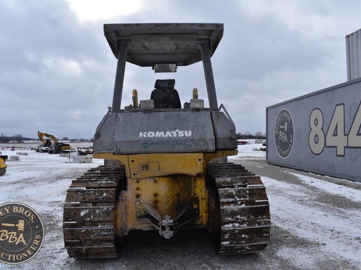 komatsu-d65ex-12-image-6