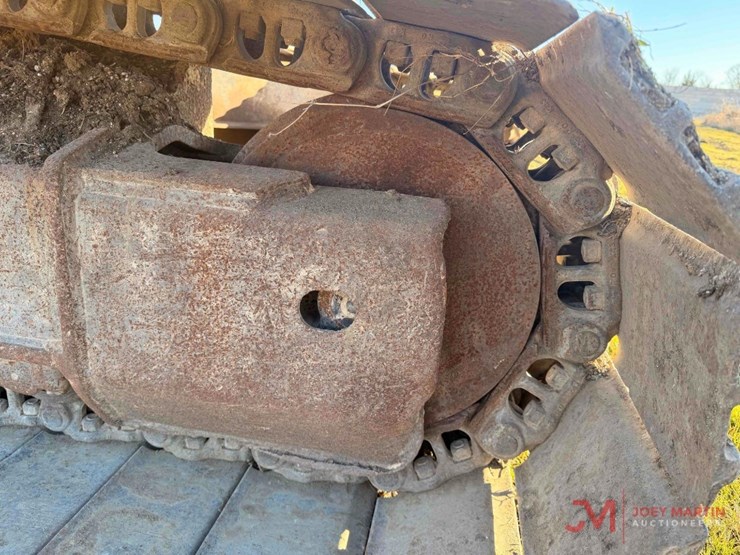 komatsu-pc240-lc-11-image-11