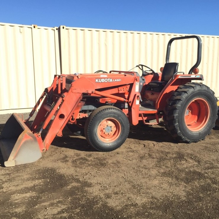 KUBOTA L3710D