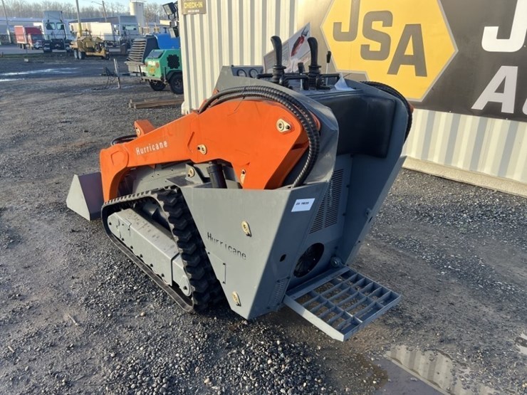 2025-hurricane-hrc600l-mini-compact-track-loader-image-6