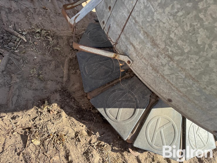 big-husky-hog-feeders-image-19