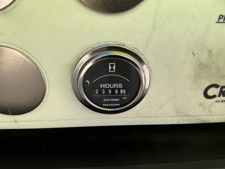 2018-crafco-ss250d-towable-crack-sealer-image-25