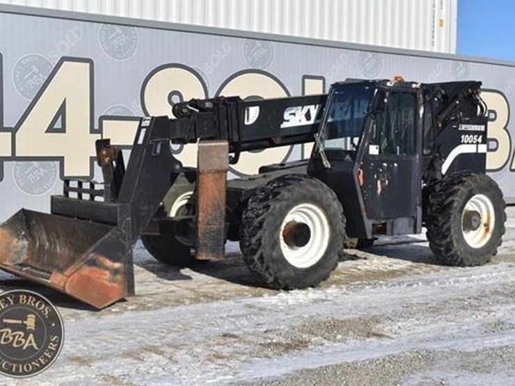 sky-trak-10054-image-4