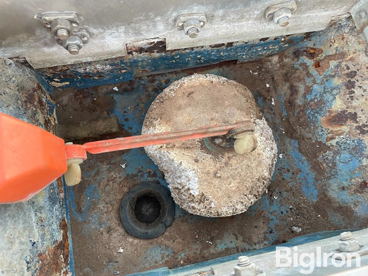 franklin-hog-waterers-image-11