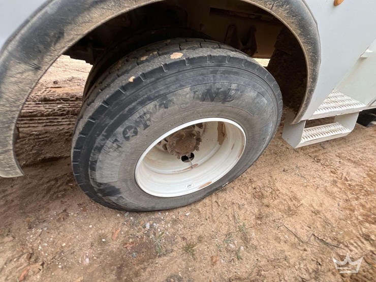 2014-international-workstar-7300-image-26