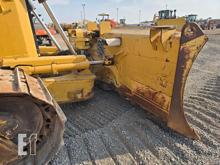 2012-caterpillar-d6t-xw-image-12