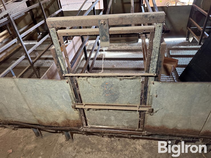 complete-farrowing-crates-image-11