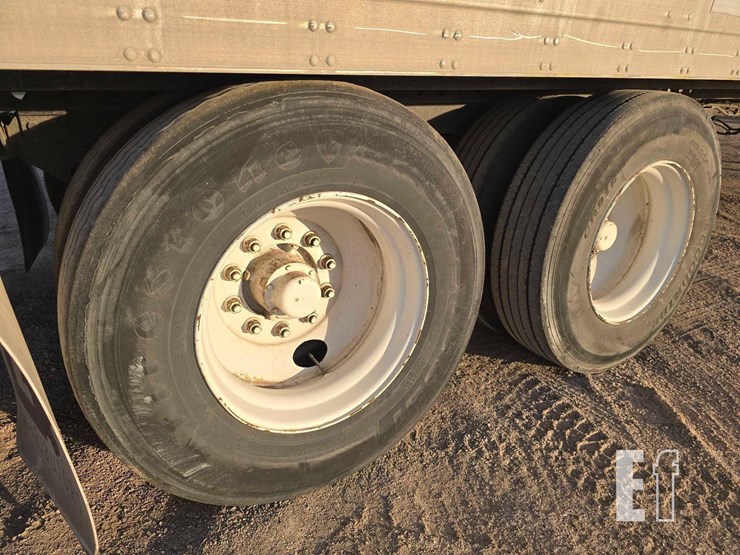 2000-trailmobile-van-trailer-image-10