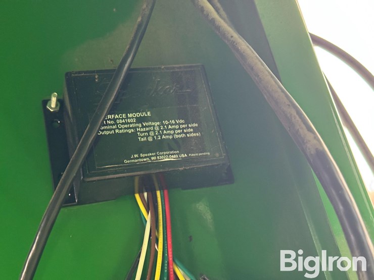 2011-j&m-750-image-16