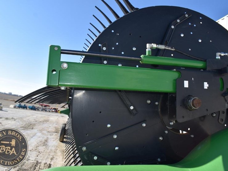 2020-john-deere-740fd-image-45