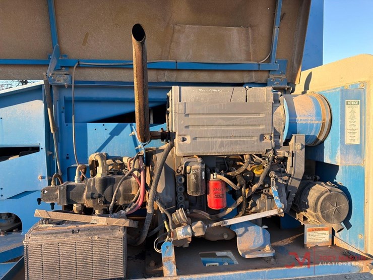 2005-genie-s40-image-14