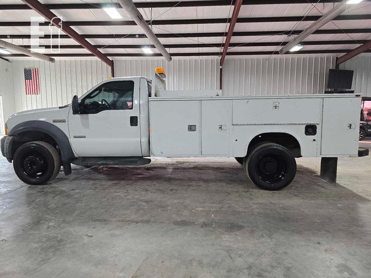 2007-ford-f550-sd-image-5