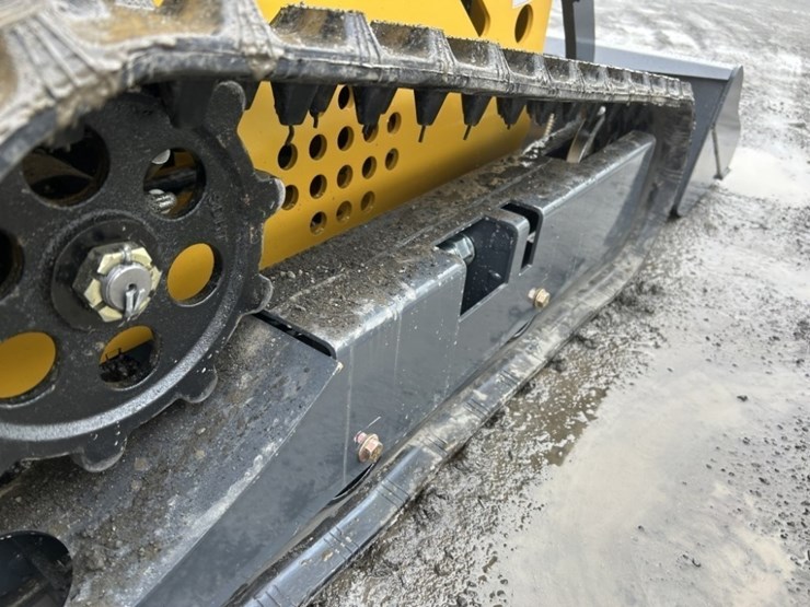 2025-sdlanch-sdll60-mini-compact-track-loader-image-15