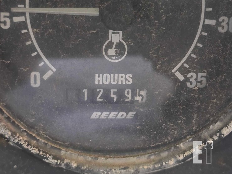 2004-volvo-g60-image-19