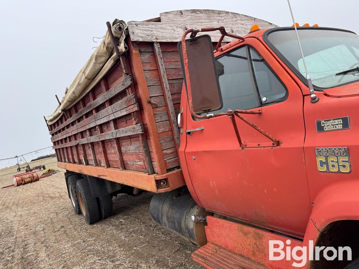 1976-chevrolet-c65-image-12