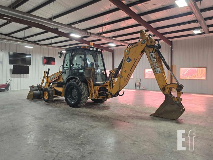 2013-case-580n-image-4