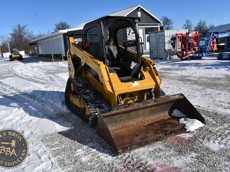 2019-caterpillar-259d-image-22