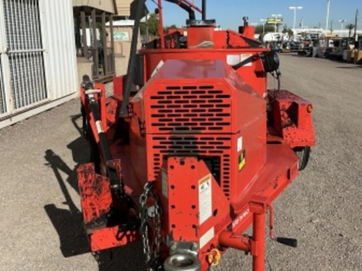 2018-crafco-ss250d-towable-crack-sealer-image-3