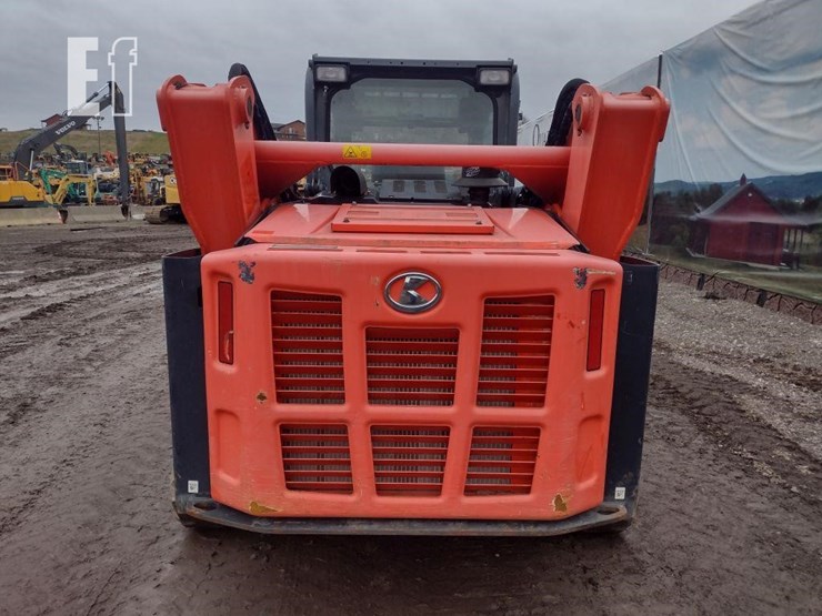 2017-kubota-svl95-2s-image-4