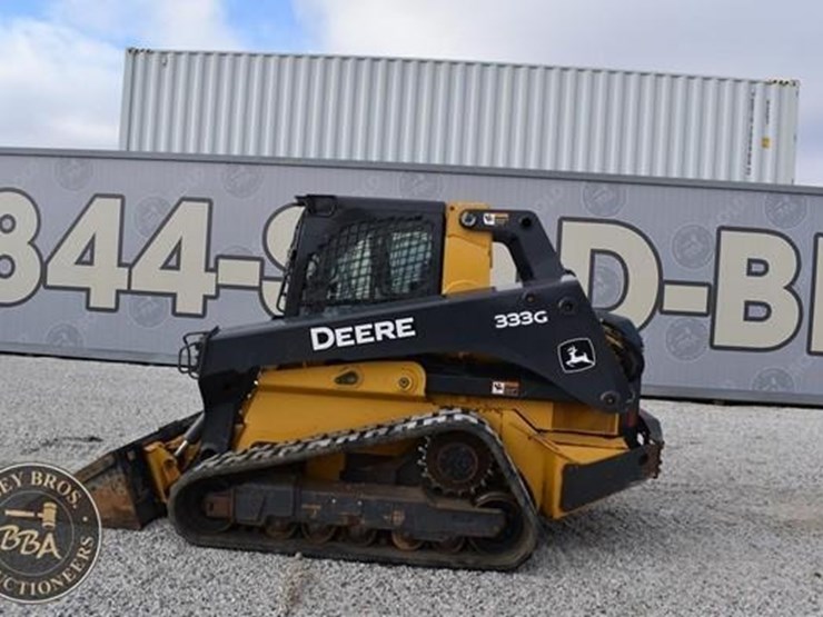 2019-deere-333g-image-3