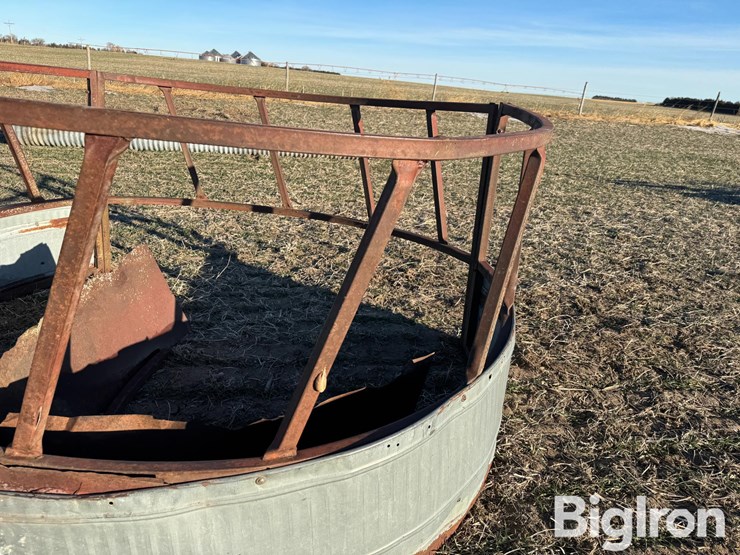 round-bale-feeder-image-15